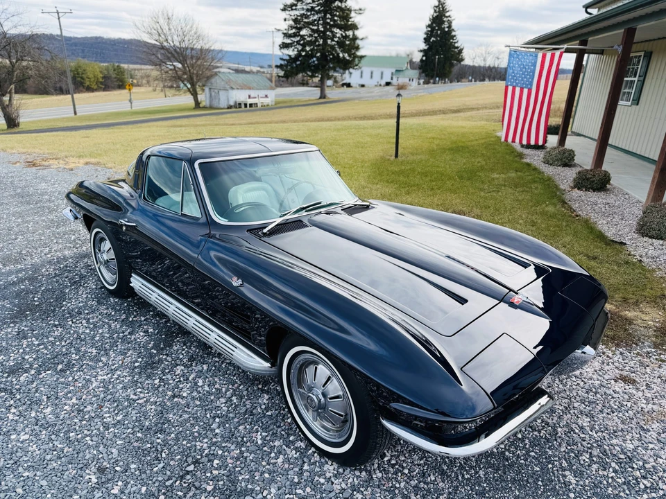 1964 Chevrolet Corvette C2 - Image 12 of 31
