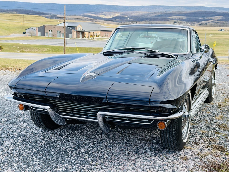 1964 Chevrolet Corvette C2 - Image 7 of 31
