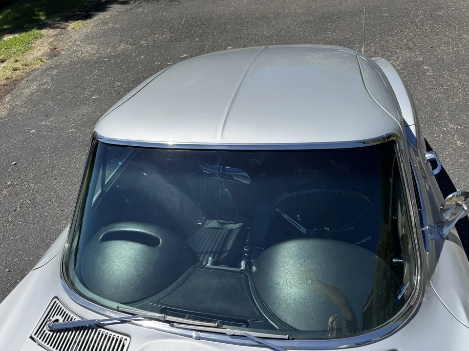 1964 Chevrolet Corvette C2 - Image 30 of 31