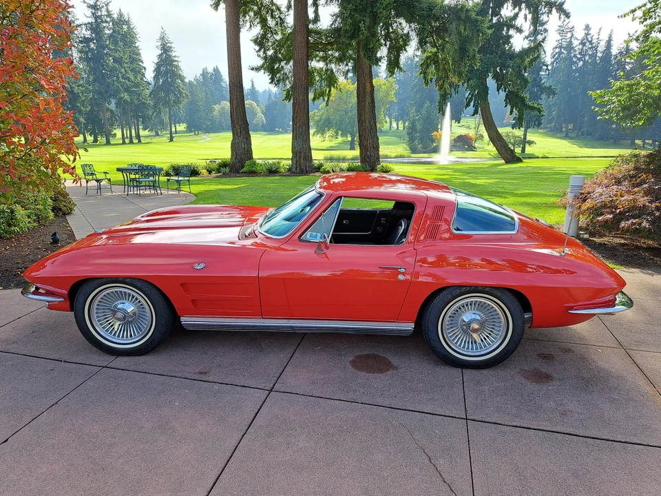 1964 Chevrolet Corvette C2 - Image 19 of 31