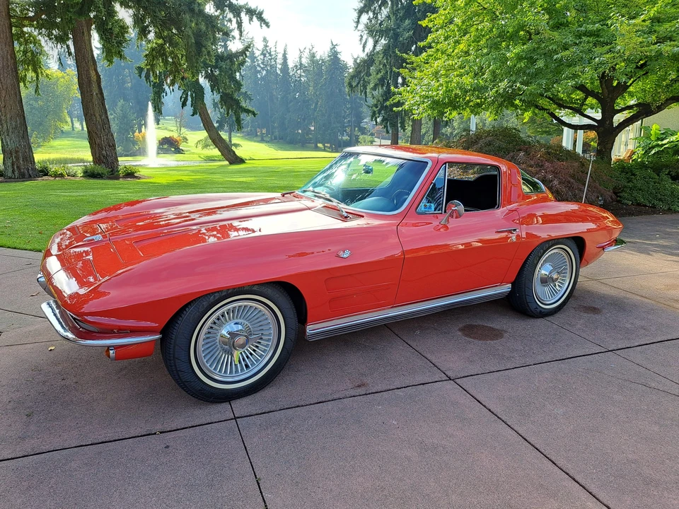 1964 Chevrolet Corvette C2 - Image 15 of 31
