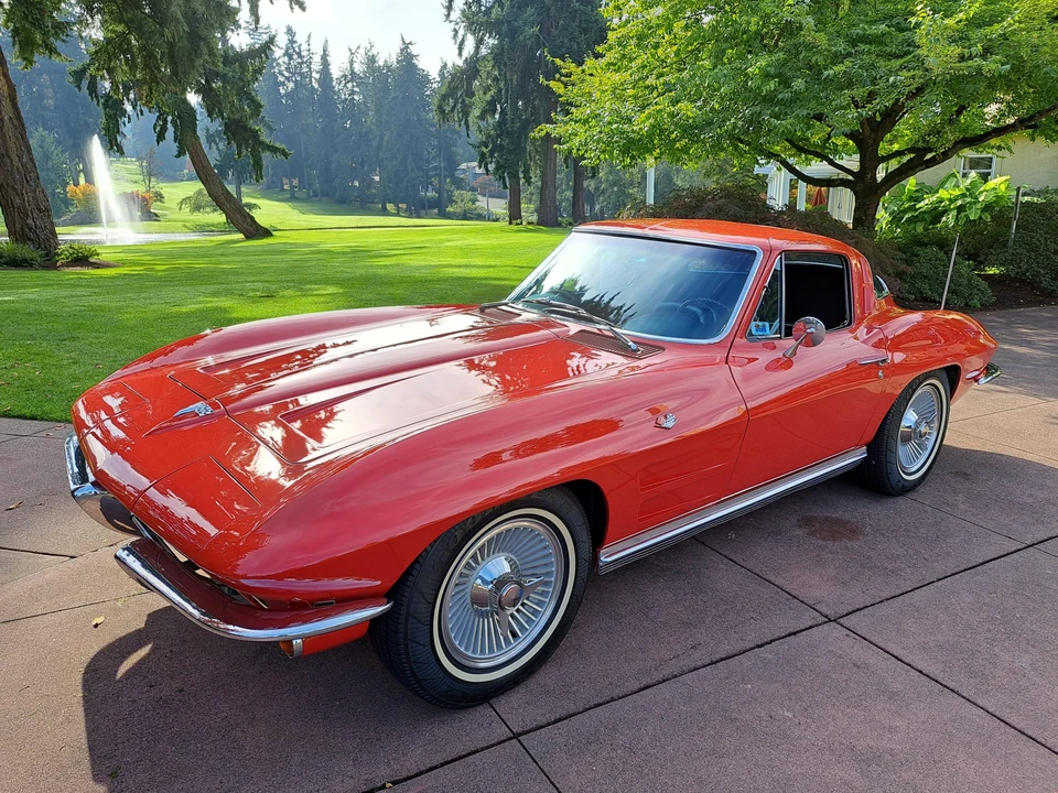 1964 Chevrolet Corvette C2 - Image 11 of 31
