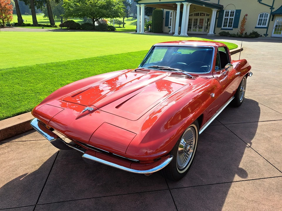 1964 Chevrolet Corvette C2 - Image 2 of 31