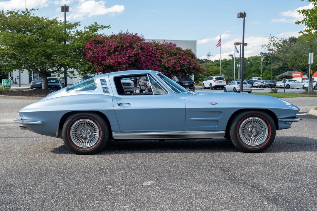 1964 Chevrolet Corvette C2 - Image 16 of 31
