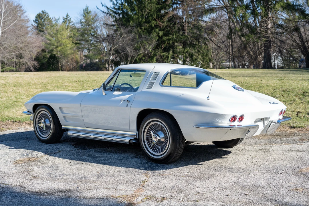1965 Chevrolet Corvette C2 - Image 9 of 31