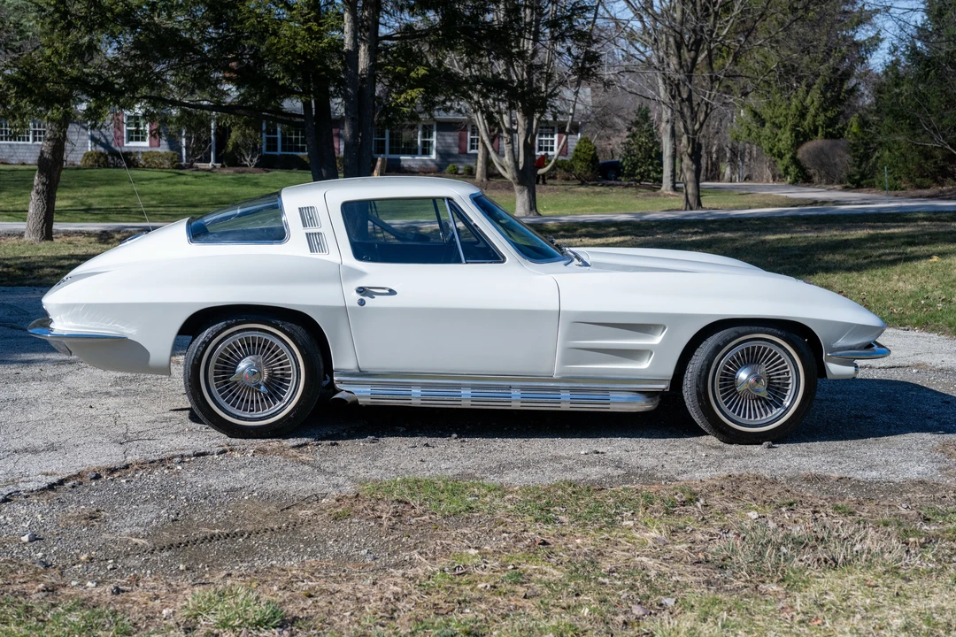 1965 Chevrolet Corvette C2 - Image 14 of 31