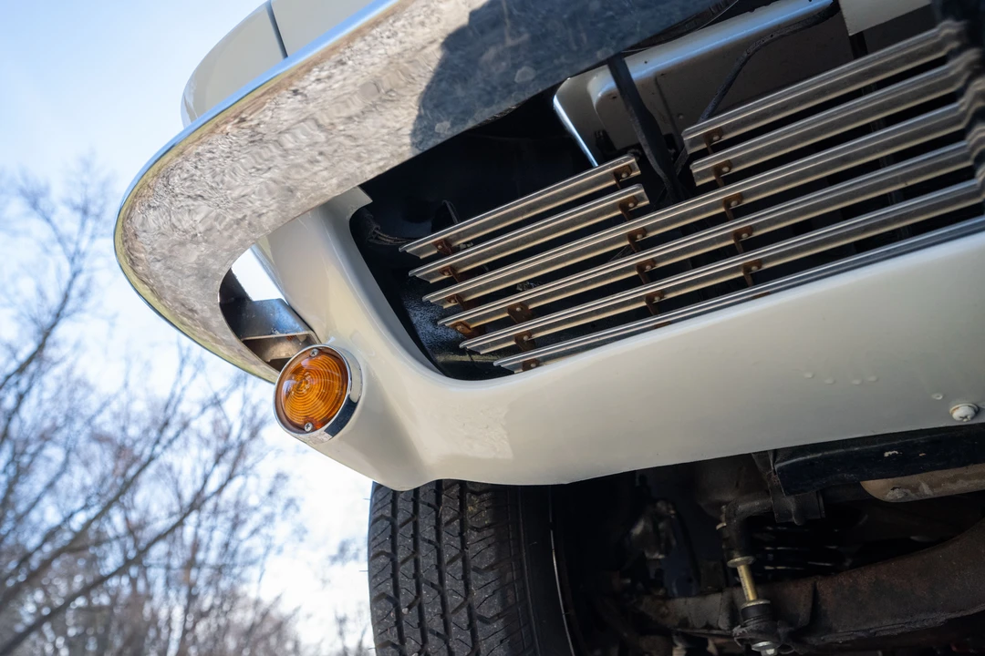 1965 Chevrolet Corvette C2 - Image 23 of 31
