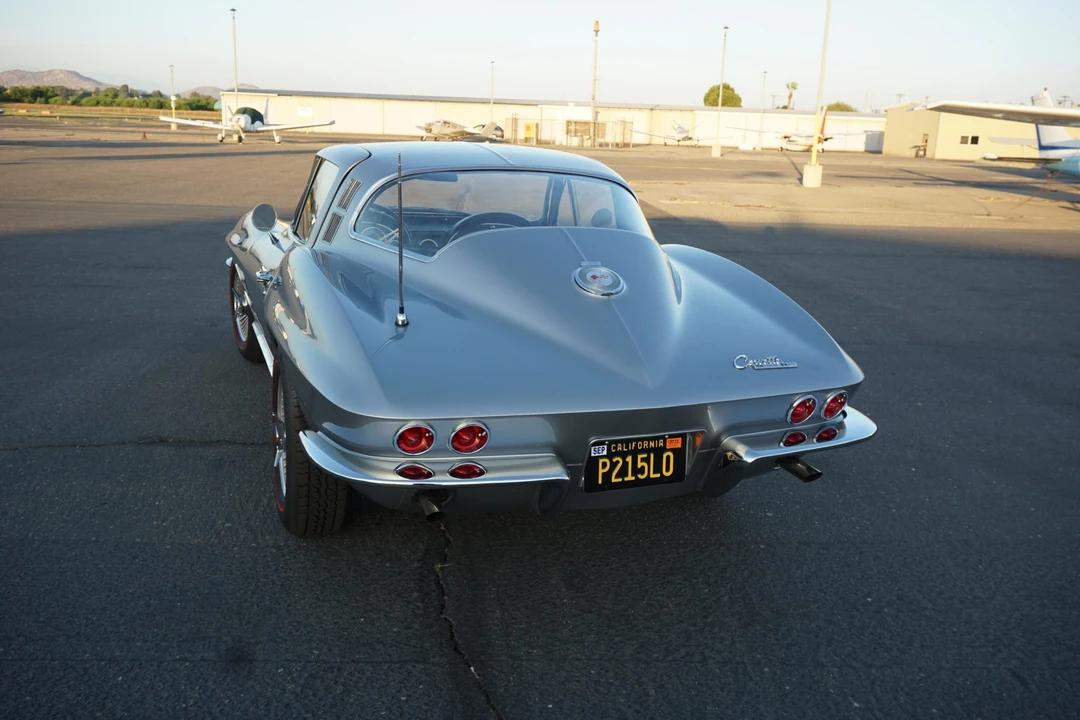 1964 Chevrolet Corvette C2 - Image 16 of 31