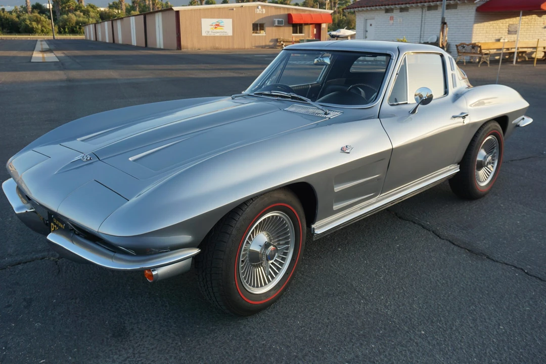 1964 Chevrolet Corvette C2 - Image 10 of 31