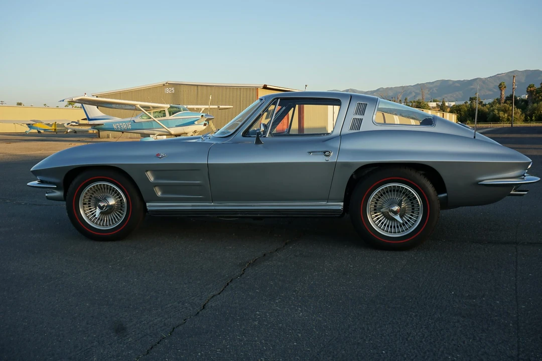 1964 Chevrolet Corvette C2 - Image 12 of 31