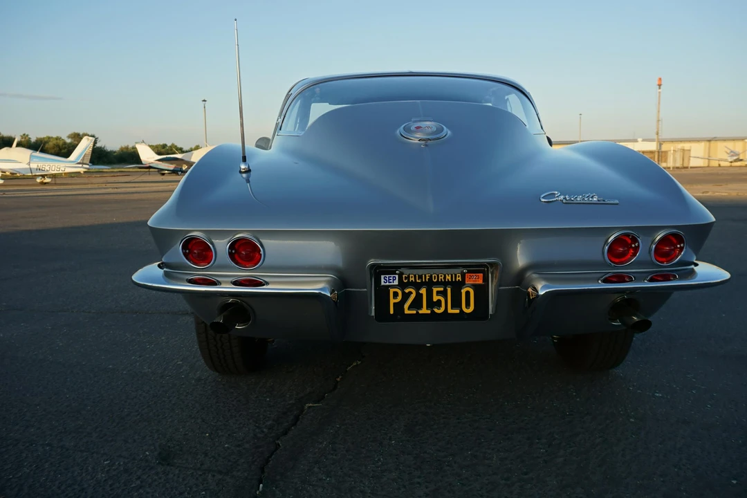 1964 Chevrolet Corvette C2 - Image 18 of 31