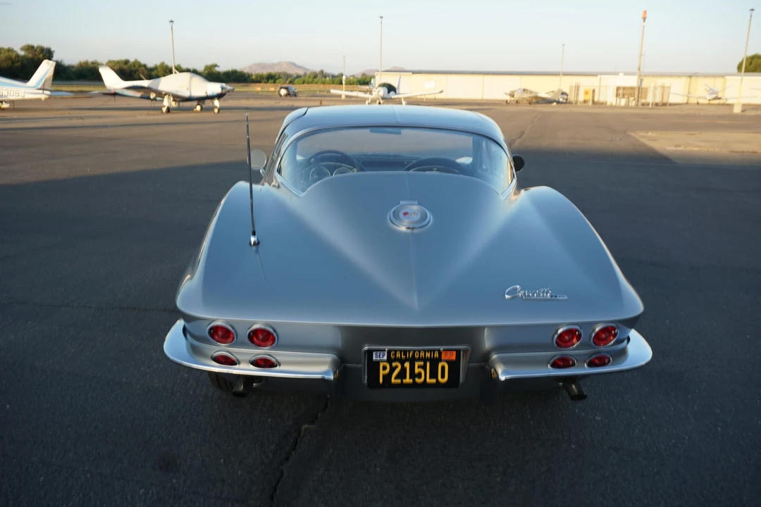 1964 Chevrolet Corvette C2 - Image 19 of 31
