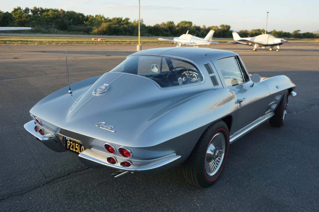 1964 Chevrolet Corvette C2 - Image 27 of 31