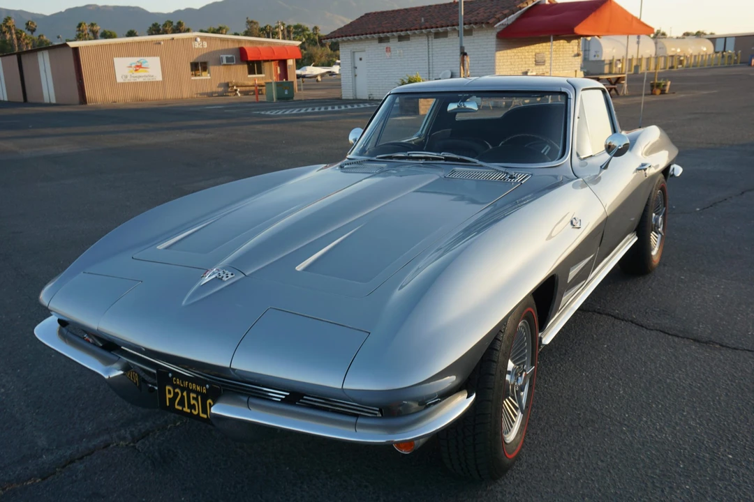 1964 Chevrolet Corvette C2 - Image 9 of 31