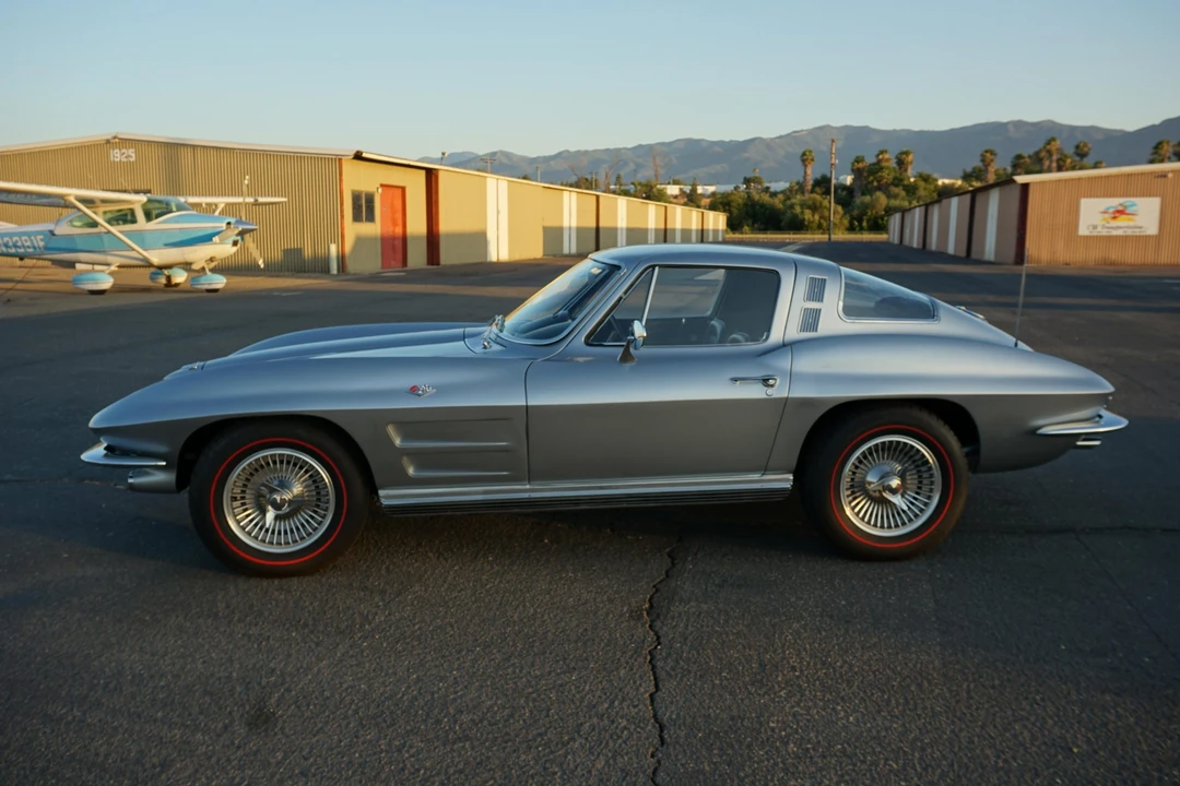 1964 Chevrolet Corvette C2 - Image 13 of 31