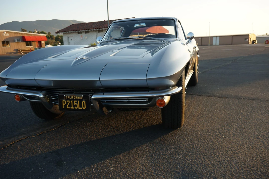 1964 Chevrolet Corvette C2 - Image 3 of 31