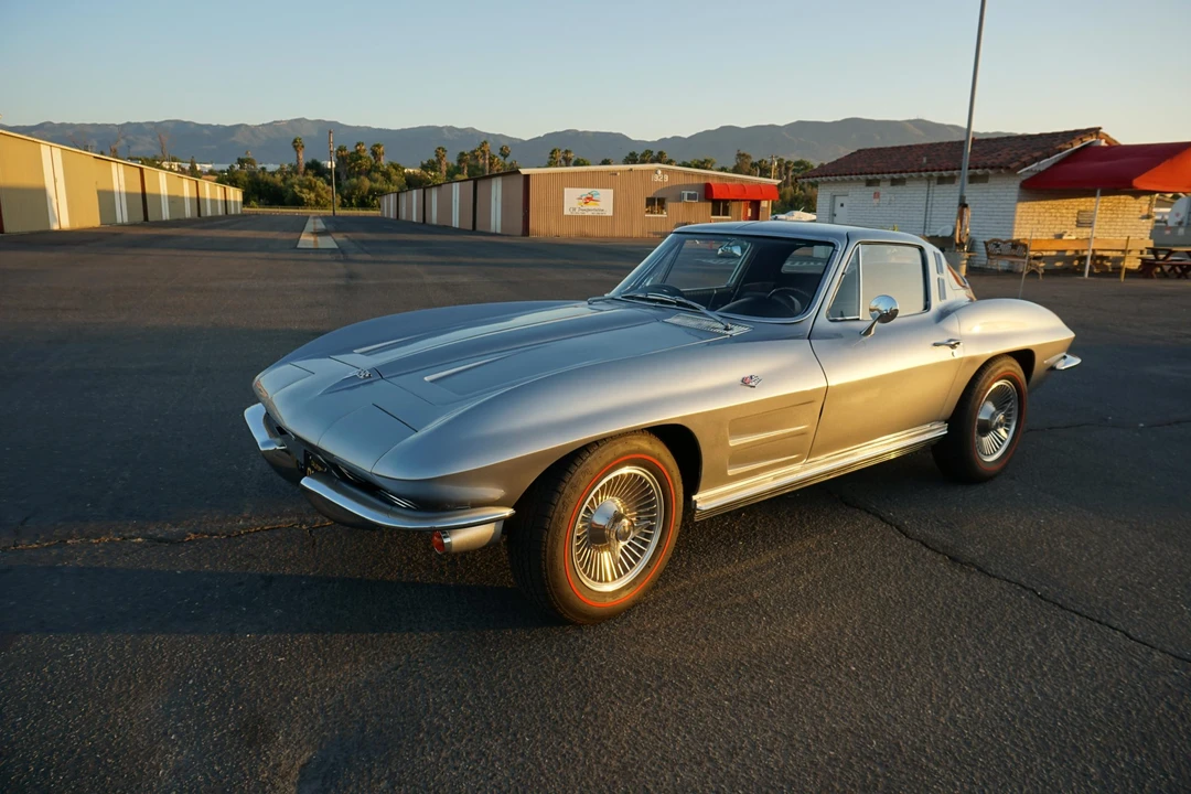 1964 Chevrolet Corvette C2 - Image 11 of 31