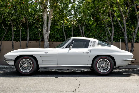 1964 Chevrolet Corvette C2 - Image 2 of 31
