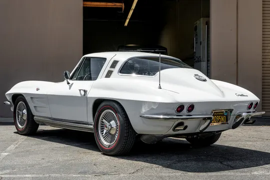 1964 Chevrolet Corvette C2 - Image 3 of 31