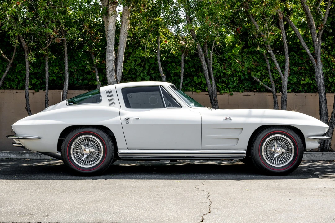 1964 Chevrolet Corvette C2 - Image 6 of 31