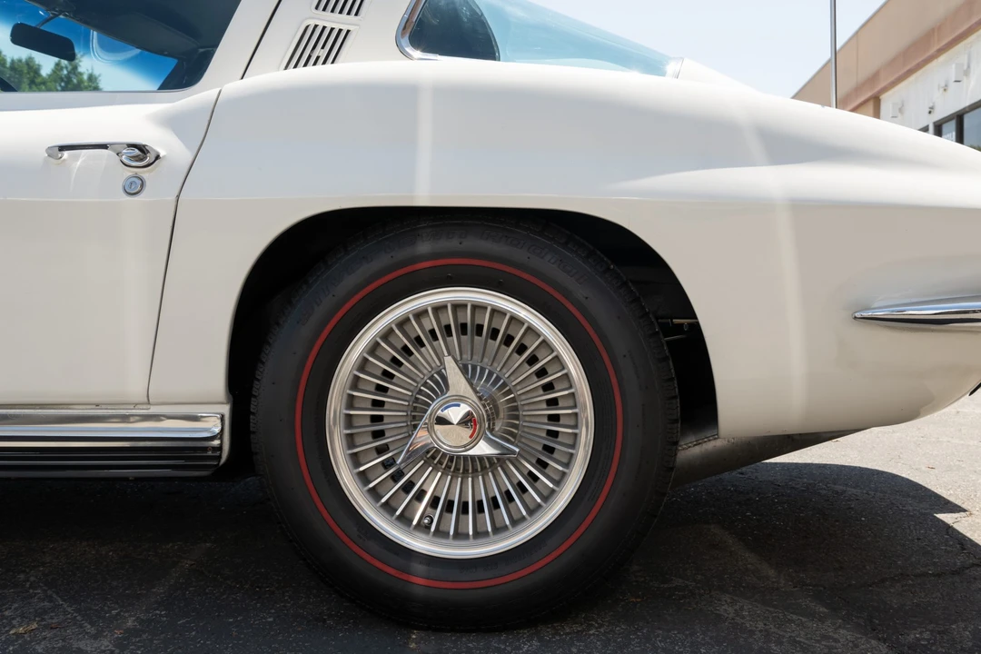 1964 Chevrolet Corvette C2 - Image 21 of 31