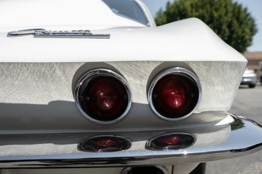 1964 Chevrolet Corvette C2 - Image 31 of 31