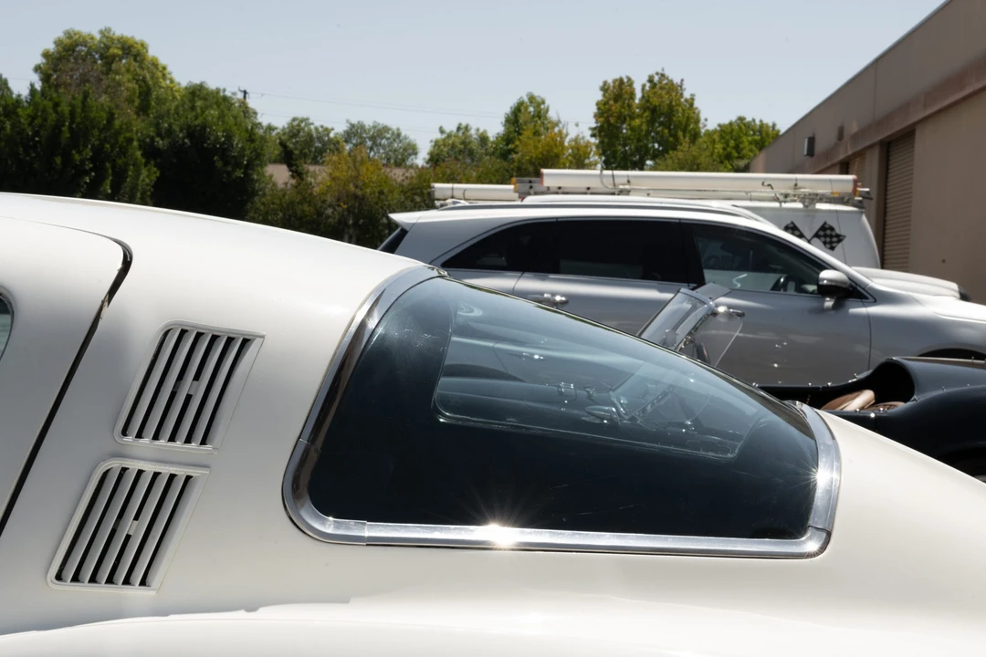 1964 Chevrolet Corvette C2 - Image 20 of 31