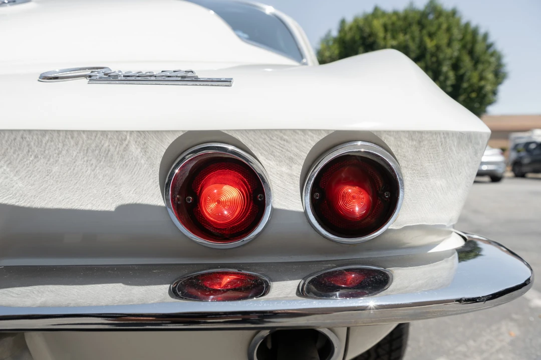 1964 Chevrolet Corvette C2 - Image 30 of 31