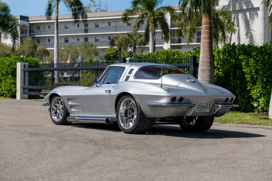 1964 Chevrolet Corvette C2 - Image 13 of 31