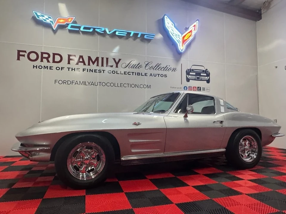 1964 Chevrolet Corvette C2 - Image 2 of 12