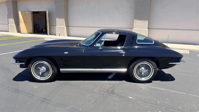 1964 Chevrolet Corvette C2 - Image 3 of 31