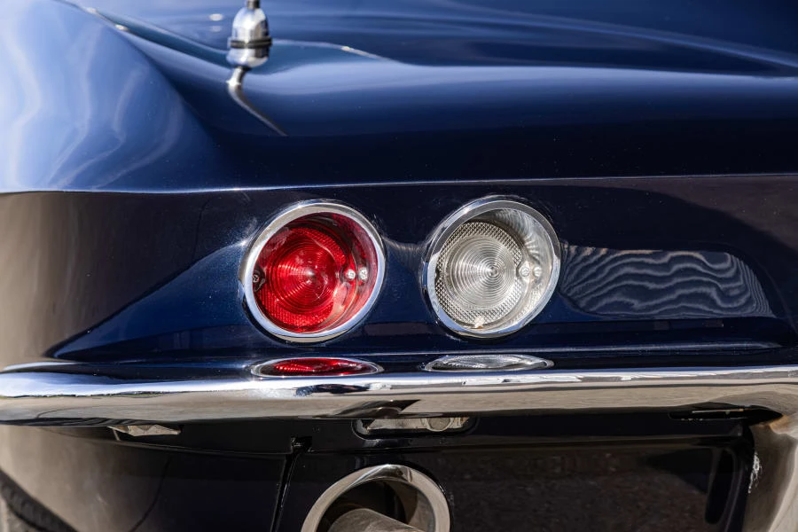 1964 Chevrolet Corvette C2 - Image 10 of 31