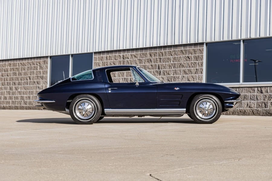1964 Chevrolet Corvette C2 - Image 2 of 31