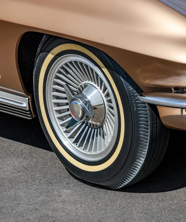1964 Chevrolet Corvette C2 - Image 12 of 31