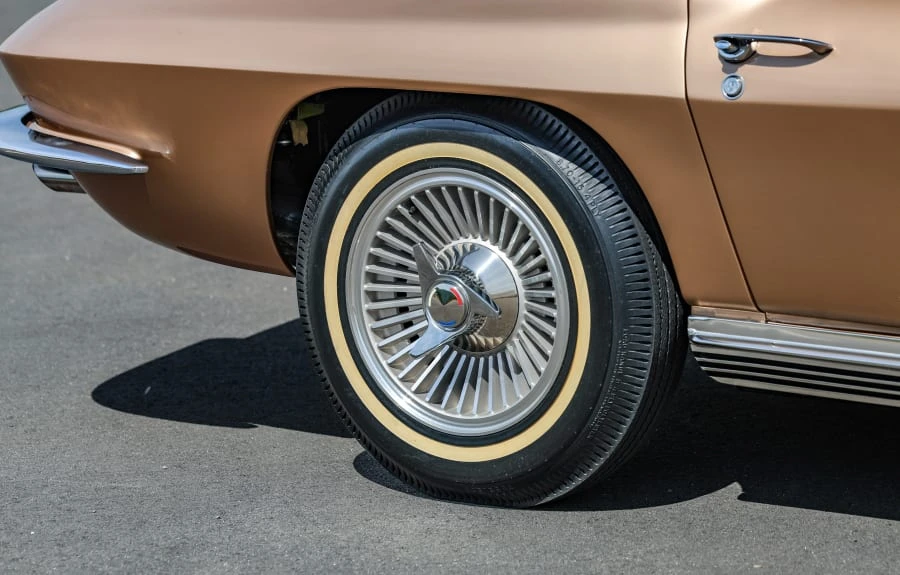 1964 Chevrolet Corvette C2 - Image 22 of 31
