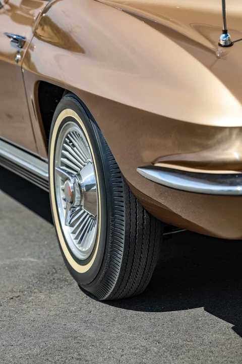 1964 Chevrolet Corvette C2 - Image 27 of 31