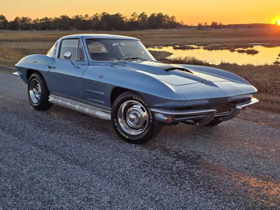1964 Chevrolet Corvette C2 - Image 22 of 31