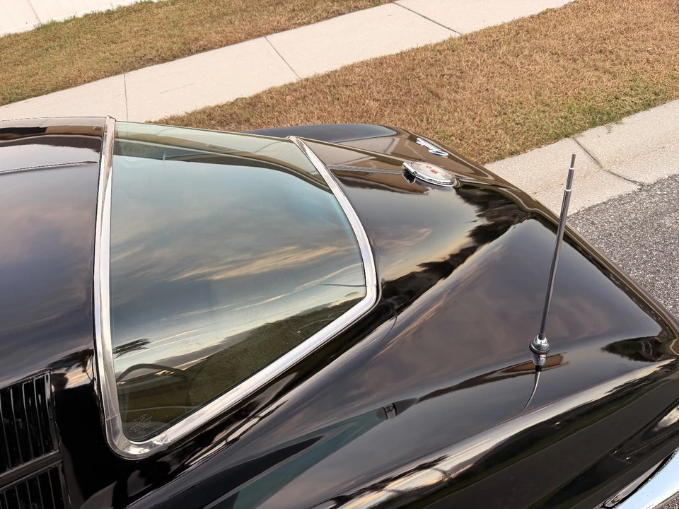1964 Chevrolet Corvette C2 - Image 11 of 21