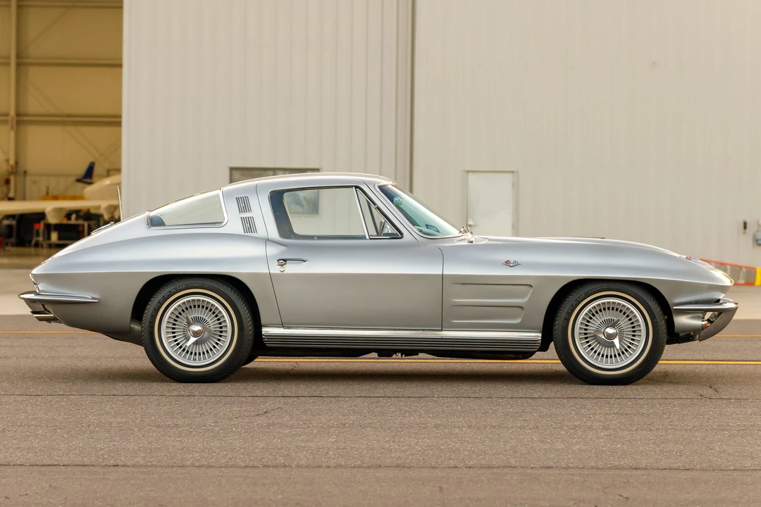1964 Chevrolet Corvette C2 - Image 30 of 31