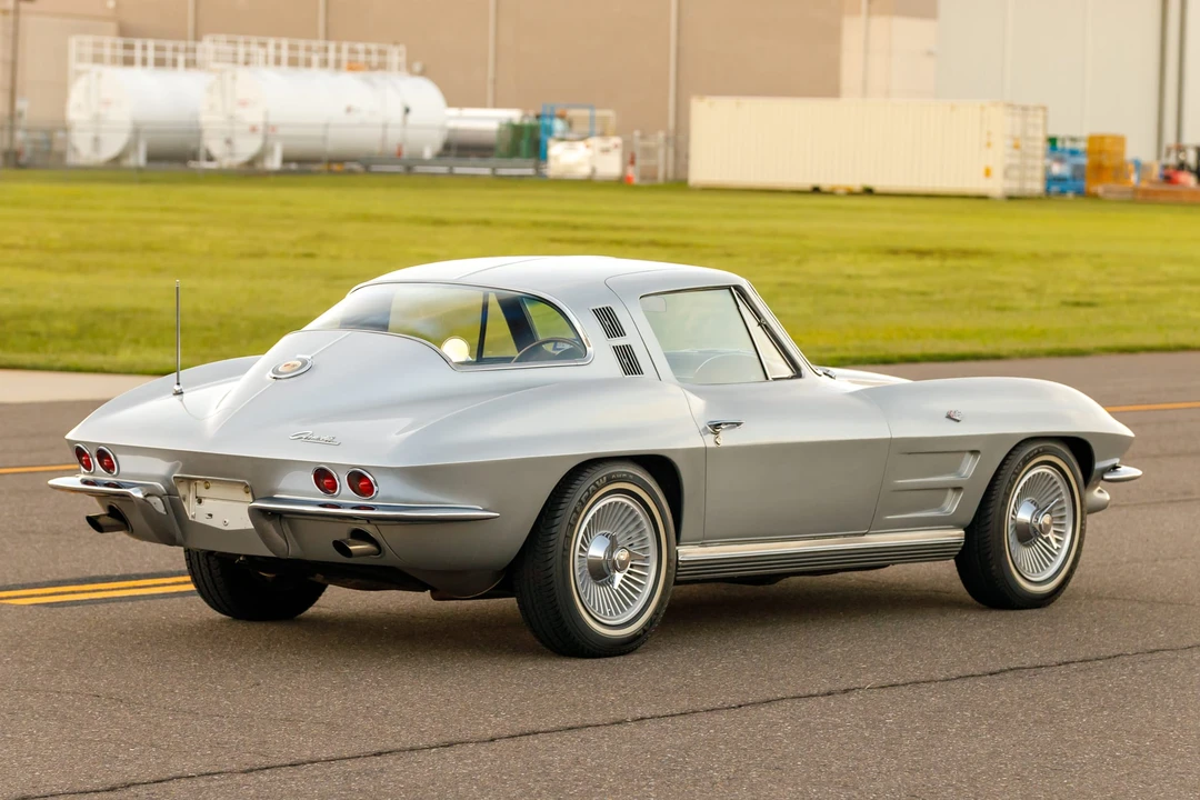 1964 Chevrolet Corvette C2 - Image 27 of 31