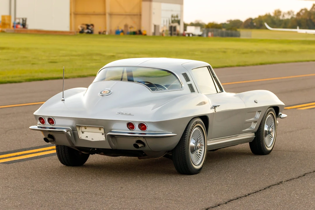 1964 Chevrolet Corvette C2 - Image 25 of 31