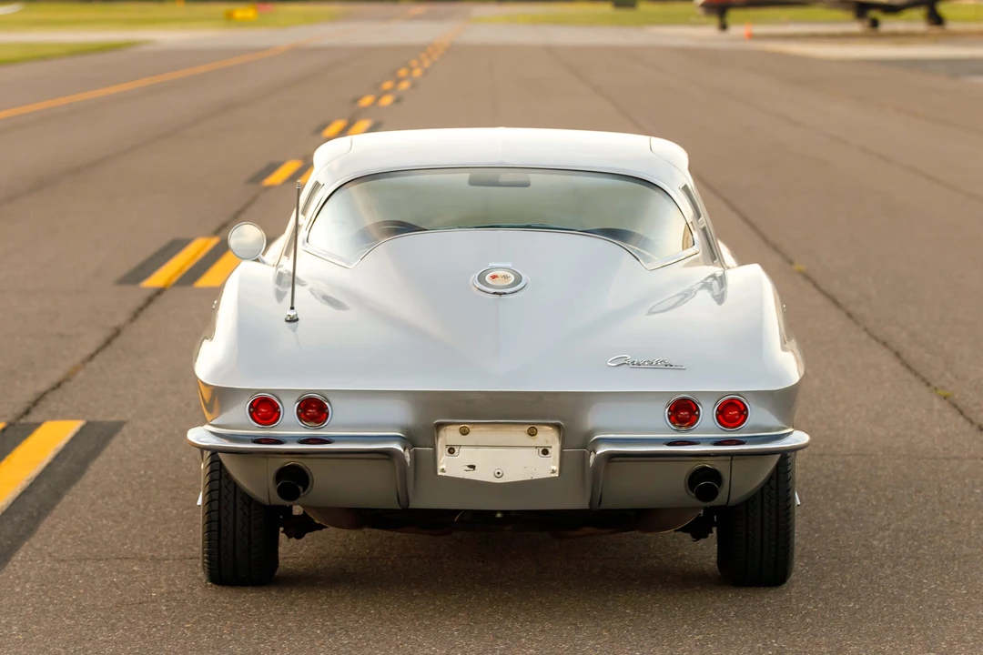 1964 Chevrolet Corvette C2 - Image 21 of 31