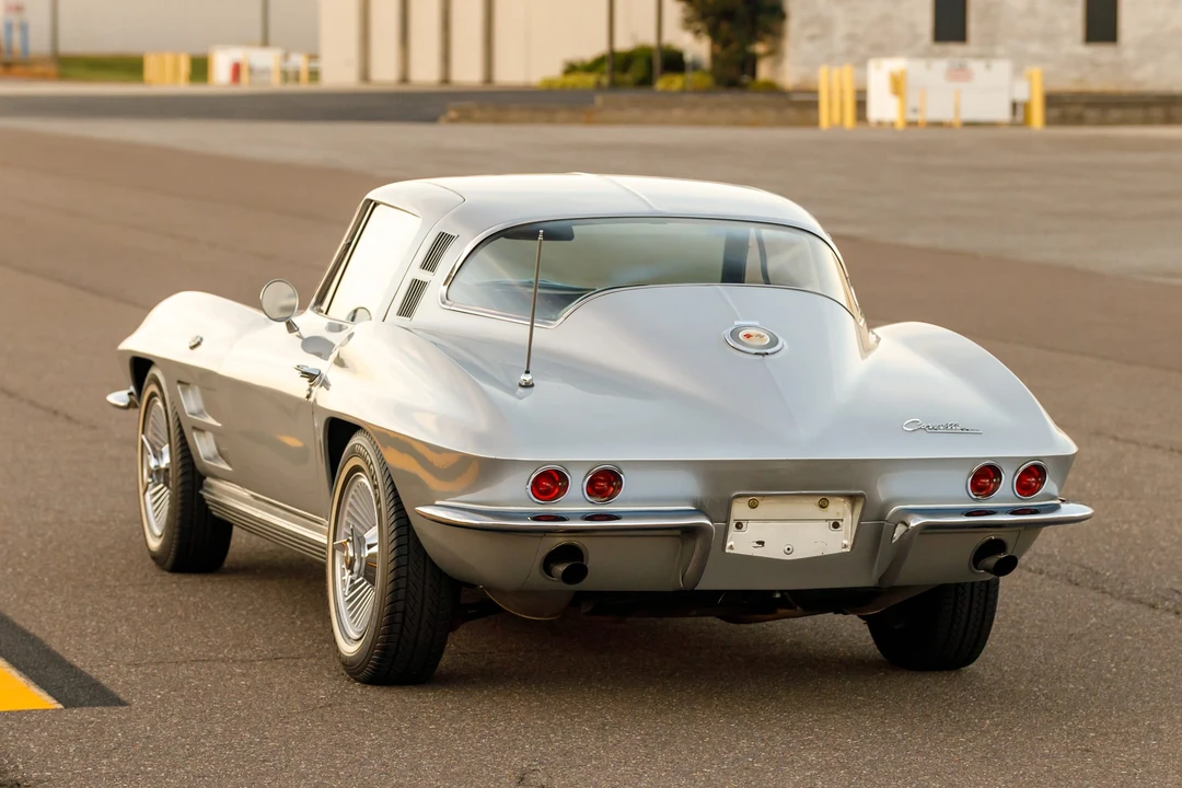 1964 Chevrolet Corvette C2 - Image 19 of 31
