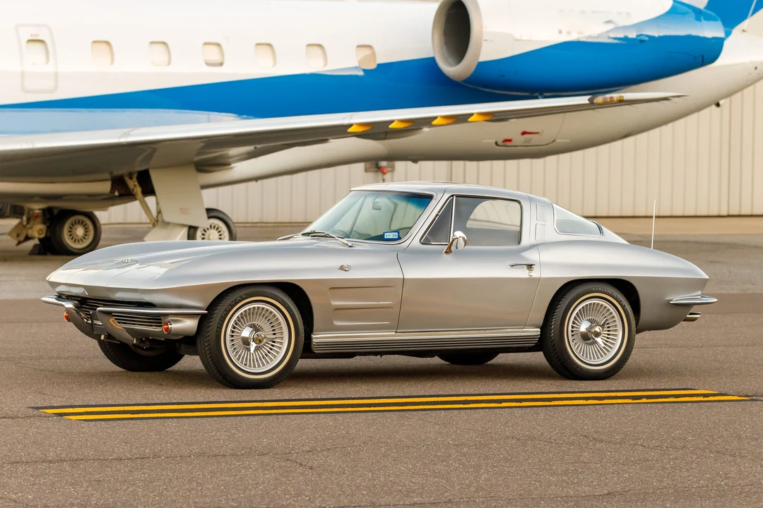 1964 Chevrolet Corvette C2 - Image 14 of 31