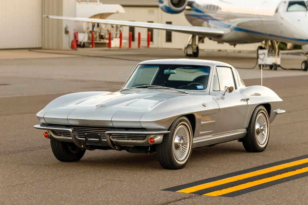 1964 Chevrolet Corvette C2 - Image 10 of 31