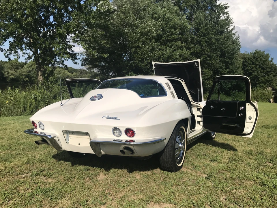 1964 Chevrolet Corvette C2 - Image 14 of 31