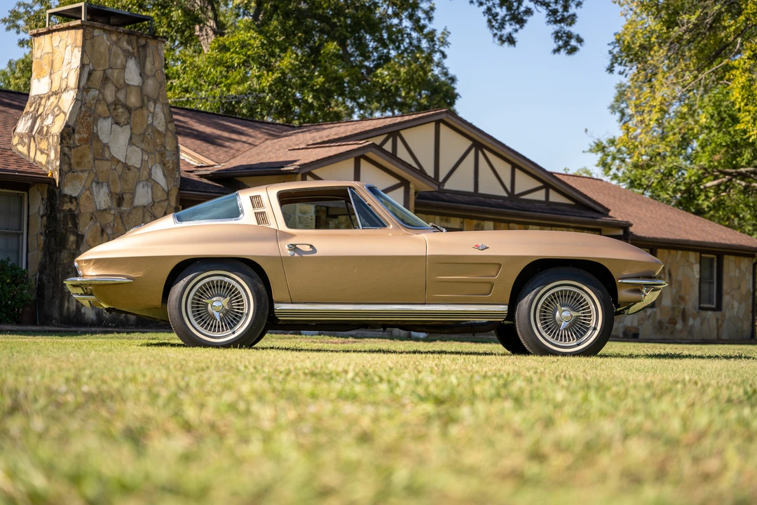 1964 Chevrolet Corvette C2 - Image 17 of 31
