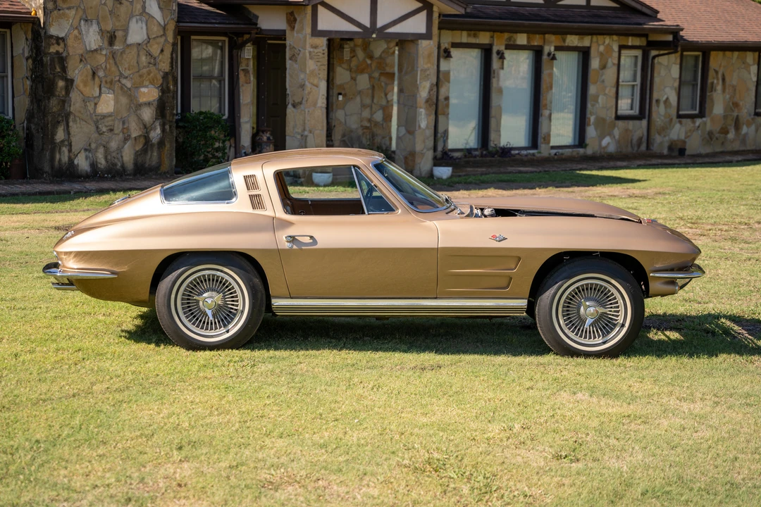 1964 Chevrolet Corvette C2 - Image 19 of 31