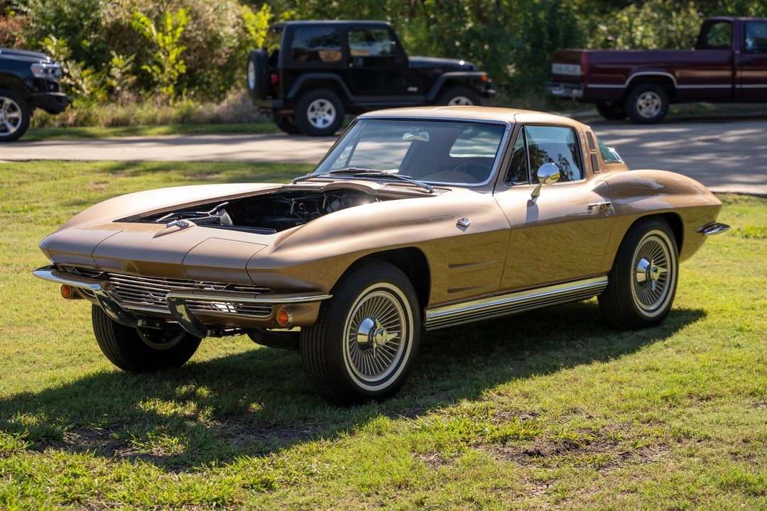 1964 Chevrolet Corvette C2 - Image 2 of 31