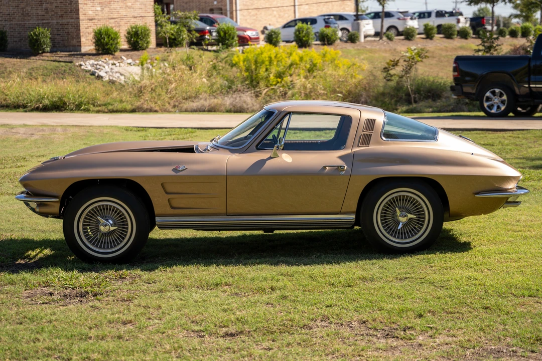 1964 Chevrolet Corvette C2 - Image 7 of 31